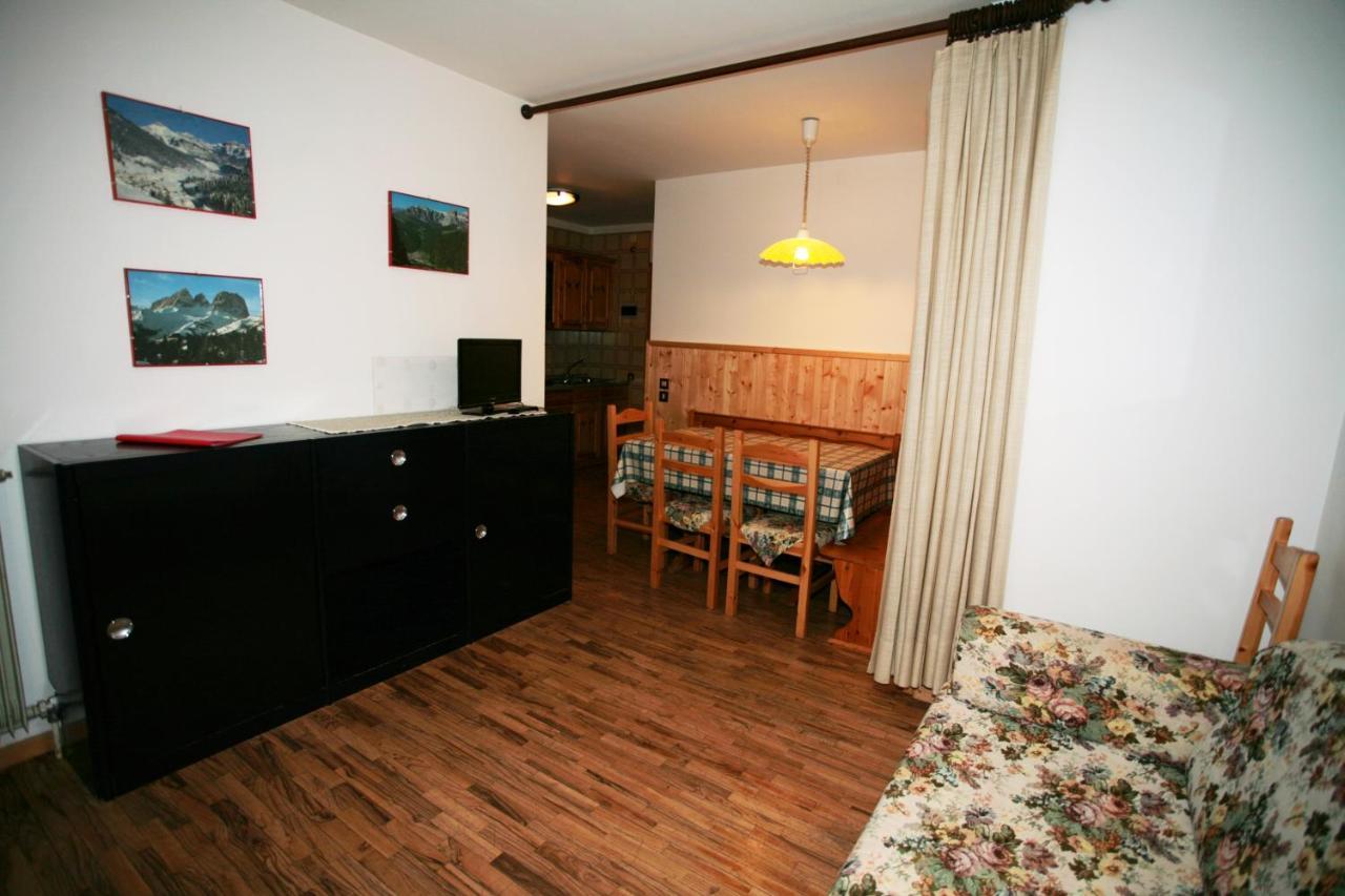 Residence Valfassa Canazei Esterno foto